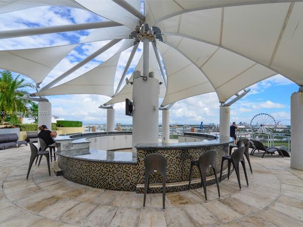 253 NE 2nd St 3902, Miami FL 33132
