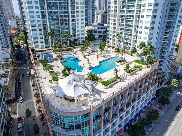 253 NE 2nd St 3902, Miami FL 33132