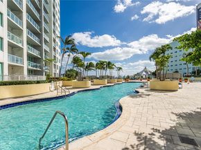 253 NE 2nd St 3902, Miami FL 33132