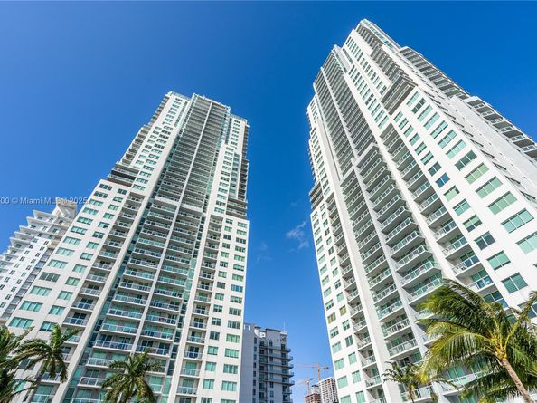 253 NE 2nd St 3902, Miami FL 33132