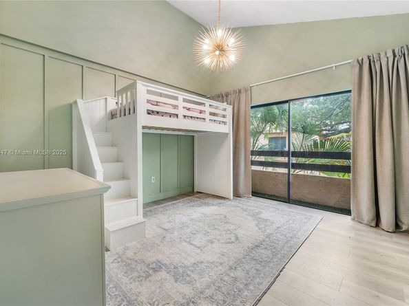 7877 SW 102nd Ln, Miami FL 33156