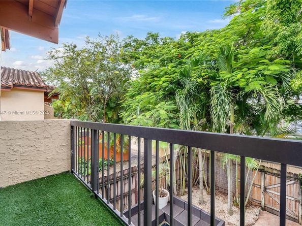 7877 SW 102nd Ln, Miami FL 33156