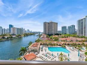 19667 Turnberry Way 8K, Aventura FL 33180