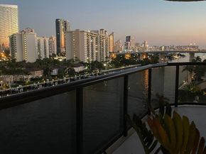 19667 Turnberry Way 8K, Aventura FL 33180