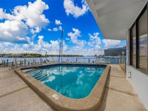 6830 Indian Creek Dr 1D, Miami Beach FL 33141