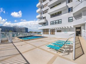6830 Indian Creek Dr 1D, Miami Beach FL 33141