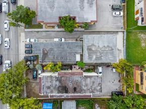 1131 SW 7th St, Miami FL 33130