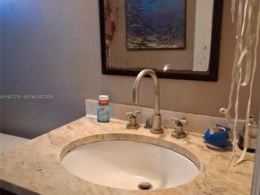 960 SW 13th Ct, Miami FL 33135