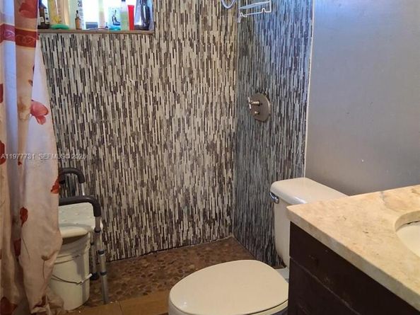 960 SW 13th Ct, Miami FL 33135