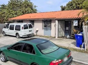 960 SW 13th Ct, Miami FL 33135