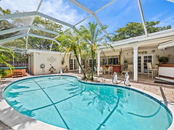 5414 W Park Rd, Hollywood FL 33021