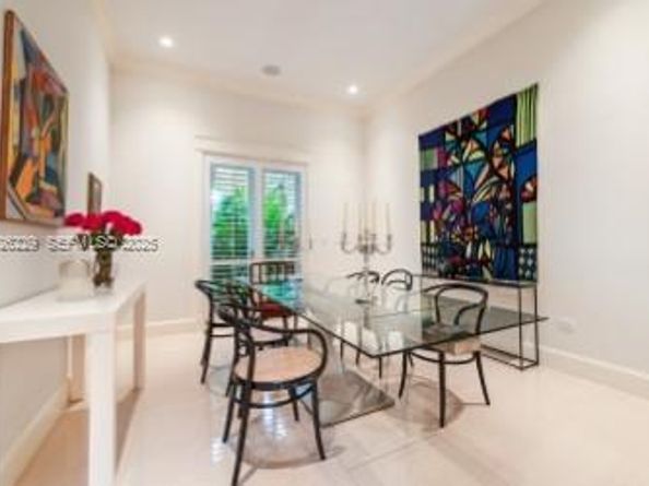 7821 SW 54th Ct, Miami FL 33143