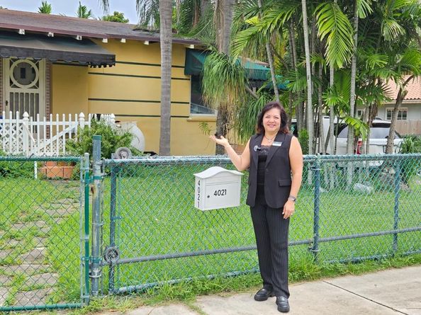 4021 SW 6th St, Miami FL 33134