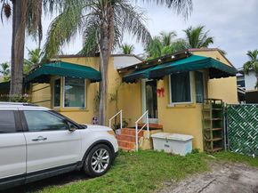4021 SW 6th St, Miami FL 33134