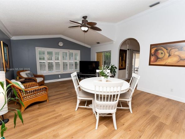 13080 NW 8th Ct, Sunrise FL 33325