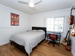 13080 NW 8th Ct, Sunrise FL 33325