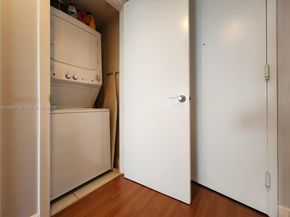 1800 S Ocean Dr 2406, Hallandale Beach FL 33009