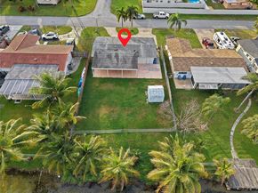 1301 NW 87th Way, Pembroke Pines FL 33024