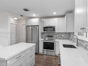 1301 NW 87th Way, Pembroke Pines FL 33024