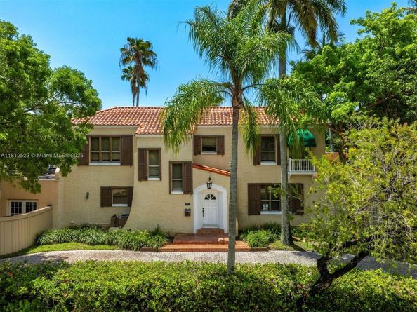 1870 S Bayshore Dr, Miami FL 33133