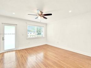 360 NW 132nd St, North Miami FL 33168