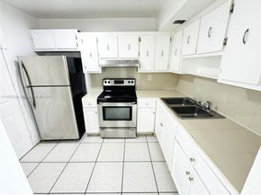 3710 NW 21st St 310, Lauderdale Lakes FL 33311