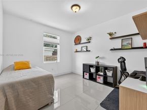 1960 NW 24th Ct, Miami FL 33125