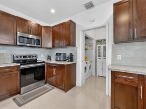 1960 NW 24th Ct, Miami FL 33125