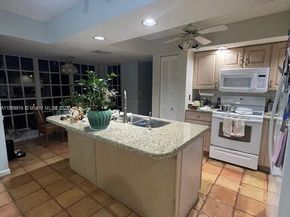1350 S Fieldlark Ln, Homestead FL 33035