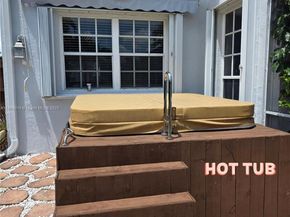 1350 S Fieldlark Ln, Homestead FL 33035