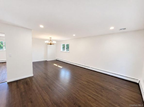 22 Brian Drive, East Islip NY 11730