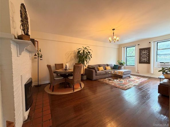 531 Lincoln Avenue E 5L, Mount Vernon NY 10552