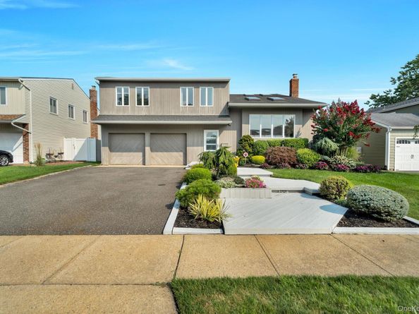 3087 Lydia Lane, Bellmore NY 11710