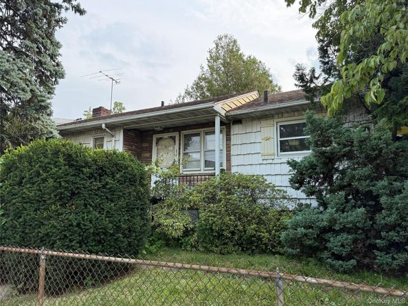 3140 Country Club Road, Bronx NY 10465