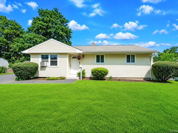 2803 Eagle Avenue, Medford NY 11763