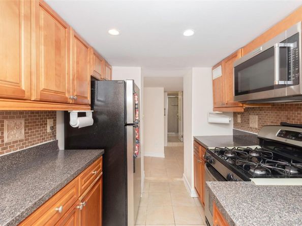 2035 Central Park Avenue AA4, Yonkers NY 10710
