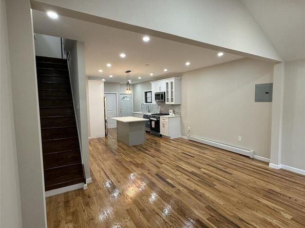 8915 86th Street, Woodhaven NY 11421