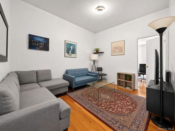 60-11 Myrtle Avenue, Ridgewood NY 11385