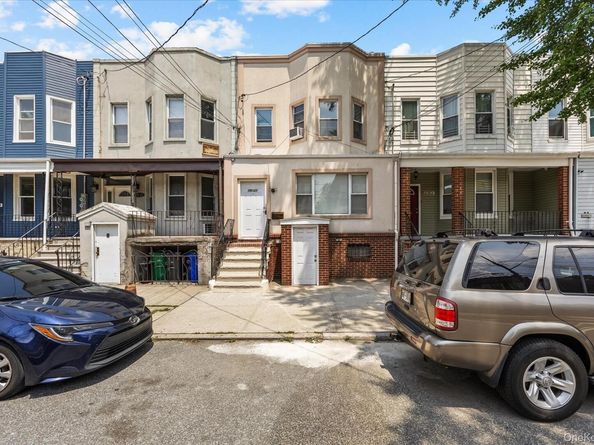 79-27 67th Drive, Middle Village NY 11379