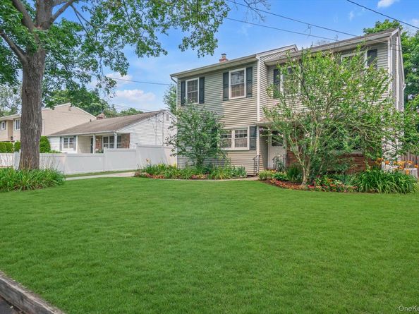 202B 1st Street, East Northport NY 11731