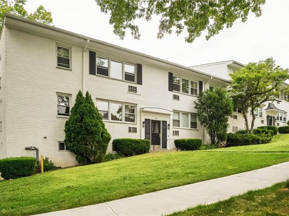 90 Avon Circle D, Port Chester NY 10573