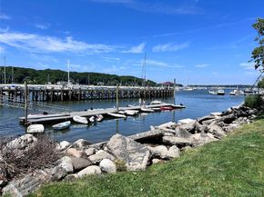 33 Cornell Street, East Northport NY 11731