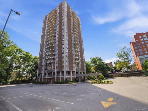 290 W 232nd Street 11E, Bronx NY 10463