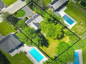 8 Foothill Lane, East Northport NY 11731
