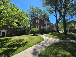 147-46 Village Road 86B, Briarwood NY 11435