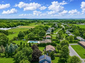 100 Donna Drive, Baiting Hollow NY 11933