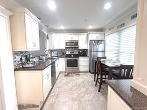32 Hearthside Drive, Mount Sinai NY 11766