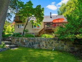 9 Pembrook Drive, Yonkers NY 10710