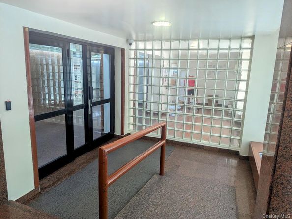 94-31 60 Ave 6L, Elmhurst NY 11373