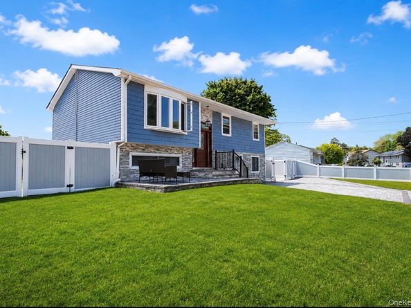 34 Fairdale Drive, Brentwood NY 11717